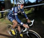 Chris Jones ran semislicks and had to run the climb. © Cyclocross Magazine