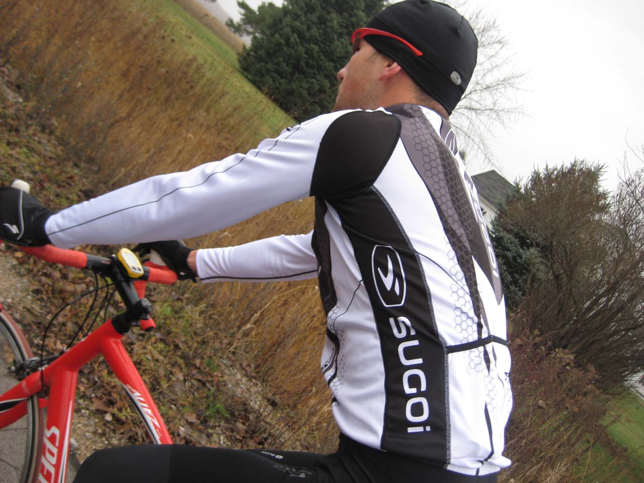 sugoi cycling vest