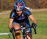 Deidre Winfield solos to victory at the Tacchino CX. © Tom Olesnevich