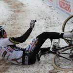 Niels Albert also fell during warmup in Belgium National Championships © Garry Ceuppens