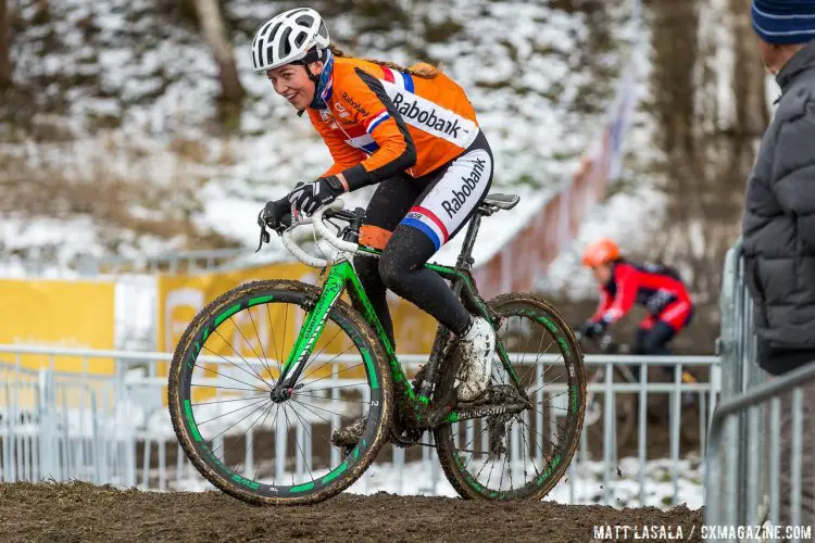 Sophie de Boer has had a season to smile about, and hopes to cap it off with a good ride in Tabor. © Matt Lasala / Cyclocross Magazine