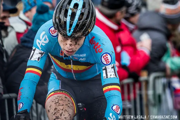 Wout van Aert may have had winning legs today, but had a dropped chain that gave van der Poel the winning margin over him. He'd pound his bars in frustration at the finish line. © Matthew Lasala / Cyclocross Magazine