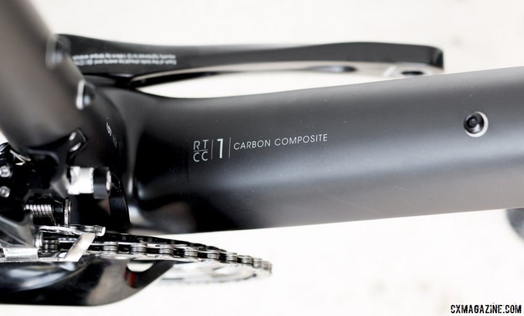 The BB86 offers a very wide bottom bracket and the downtube takes full advantage of this width. © Cyclocross Magazine