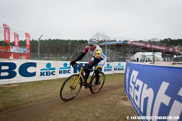 Riders worked on dialing in each turn on the Zolder course Friday. Course Inspection. 2016 UCI Cyclocross World Championships. © P. Van Hoorebeke/Cyclocross Magazine