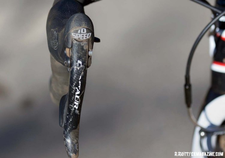 Battle-scarred Campagnolo Centaur 10-speed shifters control the shifting and braking. © Cyclocross Magazine