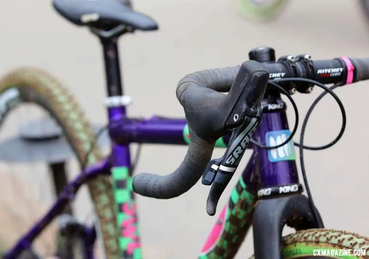 SRAM Force hydraulic levers deliver the stopping power. © Cyclocross Magazine