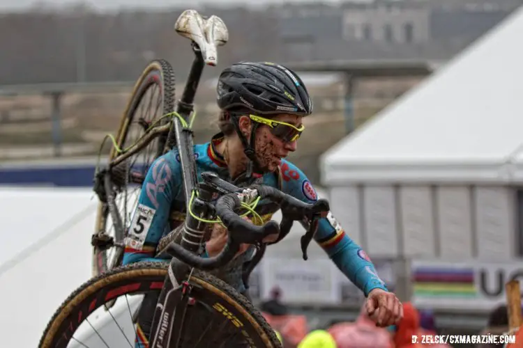 Fenke van den Driessche. U23 Women, 2016 Cyclocross World Championships. © Danny Zelck / Cyclocross Magazine