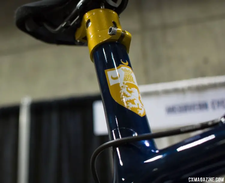 McGovern's seatmast topped with a Woodman cap. The pictures don't show do the gold bling justice. NAHBS 2016. © Cyclocross Magazine