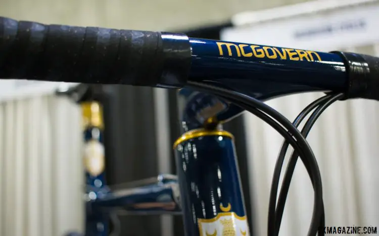 McGovern's uses a painted-to-match Ritchey stem/bar combo. NAHBS 2016. © Cyclocross Magazine