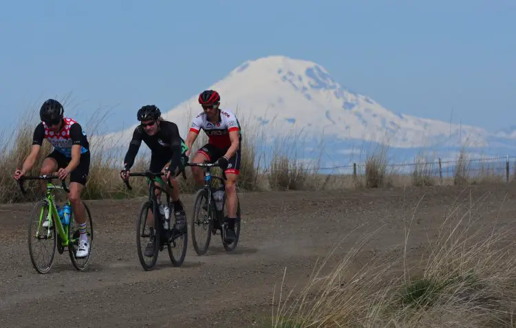 Riders on Knight composite wheels along the Gorge Roubaix route. Photo courtesy: Knight composites