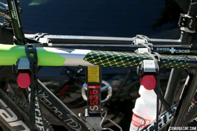 Allen Sports S535 Premier 3-bike hitch rack's rubber straps are versatile and accomodate various tube sizes. © Cyclocross Magazine