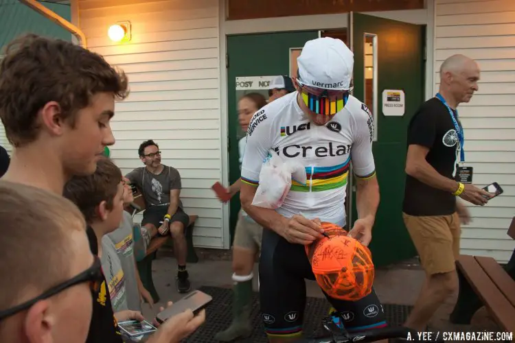 van Aert gifting his fans with his autograph. 2016 Jingle Cross Day 1, Elite Men. © A. Yee / Cyclocross Magazine