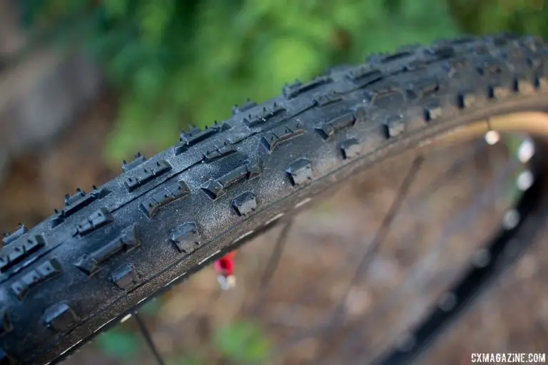 35c cyclocross tires