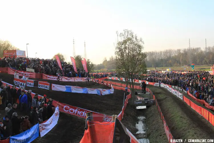 A muddy course greeted racers at the 2016 Soudal Classics Jaarmarktcross in Niel. © B. Hazen / Cyclocross Magazine