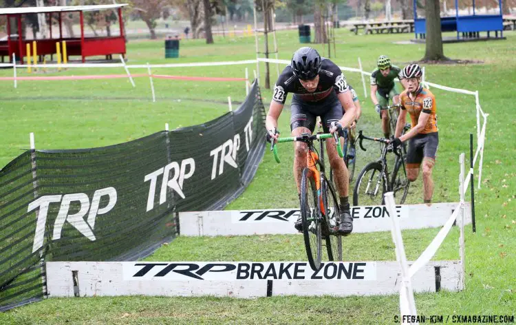 Maxx Chance hops the barriers on his way to the win. 2016 CXLA Day 2. © Cathy Fegan-Kim / Cyclocross Magazine