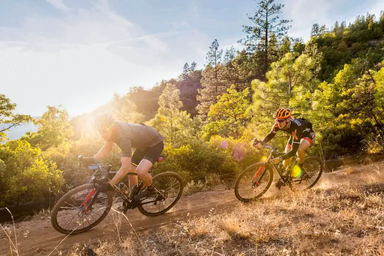 devinci hatchet gravel bike