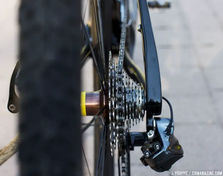 Hidden fender mounts make the Hatchet Carbon a versatile ride for all conditions. 2017 Devinci Hatchet Carbon gravel bike. © Cyclocross Magazine