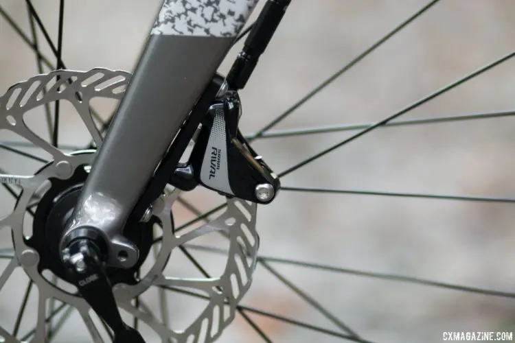 Bombtrack Hook EXT's fork features a flat mount for the caliper, adapted for 160mm rotors. © Cyclocross Magazine