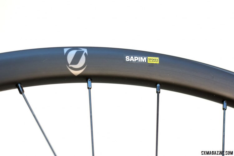 Irwin Kova XC 29er carbon tubeless disc wheels with Sapim D-Light spokes. © Cyclocross Magazine