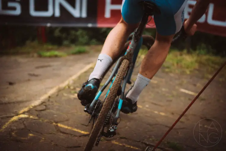 The Cyclocross-Land venue has a little bit of everything, including pavement. 2017 Cyclocross-Fest at Cyclocross-Land, Hamburg, Germany © Tobias Lang