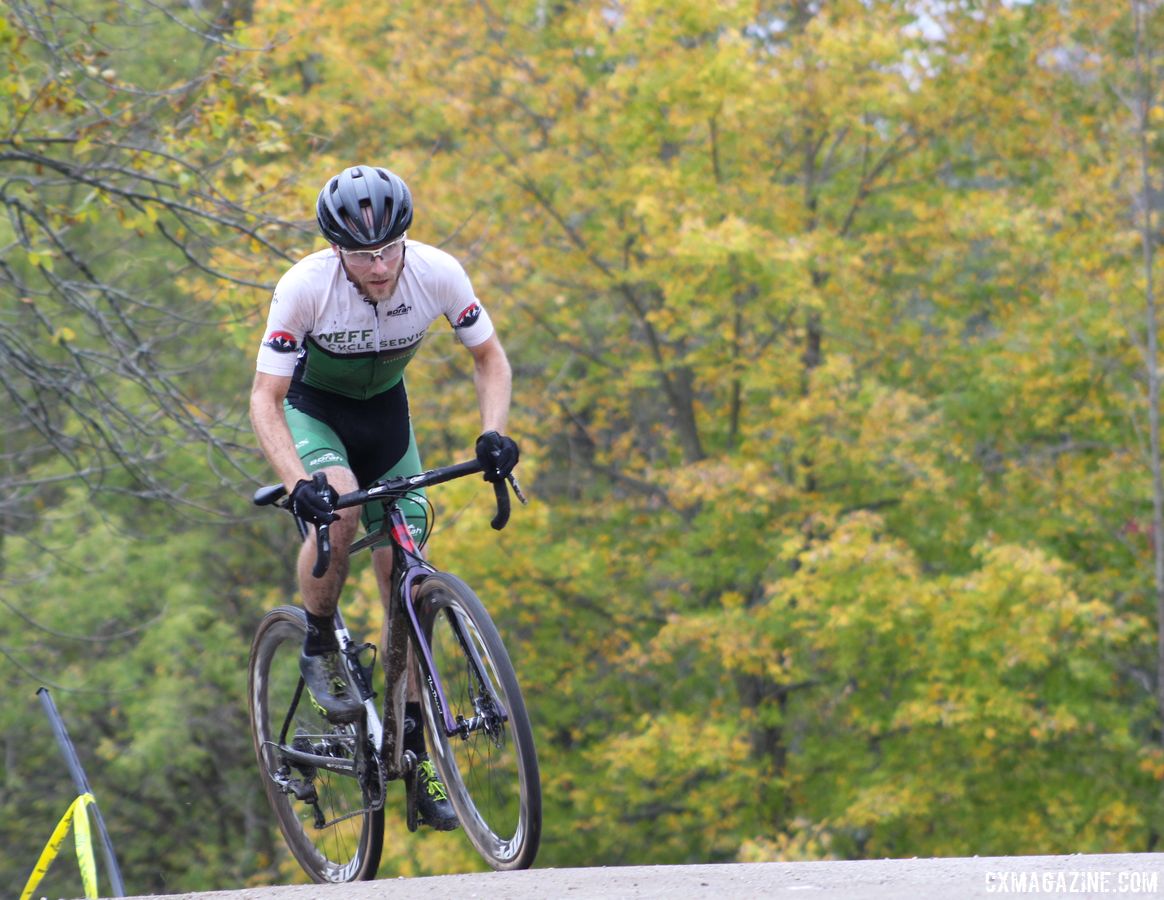 Joel Finkeldei crests a hill. 2017 Grafton Pumpkin Cross 