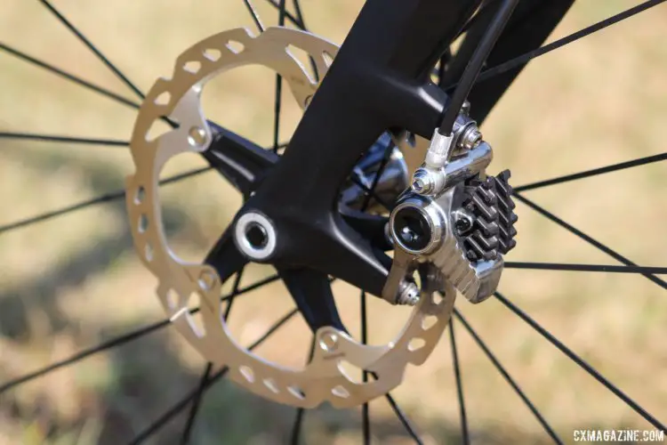 The after-market TRP fork on Werner's bike has post-mount brakes, so the Dura-Ave calipers would not work. Werner opted for Shimano XTR post-mount mountain bike brakes with 160mm rotors. Kerry Werner's 2017 World Cup Waterloo Kona Super Jake. © Z. Schuster / Cyclocross Magazine