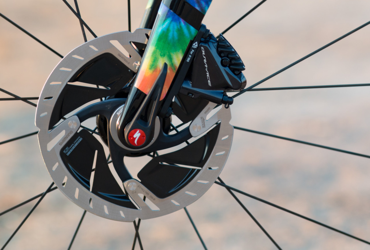 The Dura-Ace 9100 RT900 Centerlock alloy rotors are eye-catching, offer smooth braking and boast cooling fins for your long descents. 2018 Specialized S-Works CruX cyclocross bike, with Shimano Dura-Ace 9100. © Cyclocross Magazine