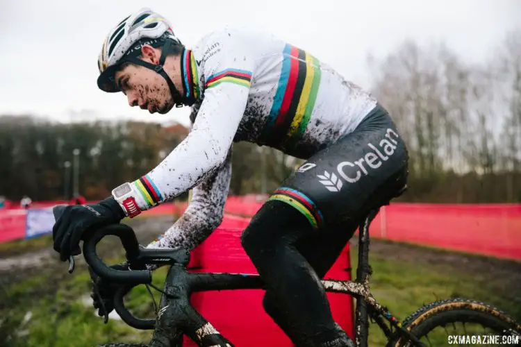 Wout van Aert's jersey is not so clean after some time on the course. 2017 World Cup Zeven Course Inspection. © J. Curtes / Cyclocross Magazine