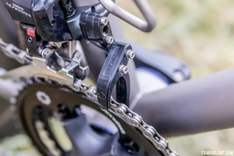 The WickWerks Chain Sentinel mounts using included hardware to attach to the front derailleur. Gage Hecht's 2017 Pan-Ams Moots Psychlo X RSL. © D. Perker / Cyclocross Magazine