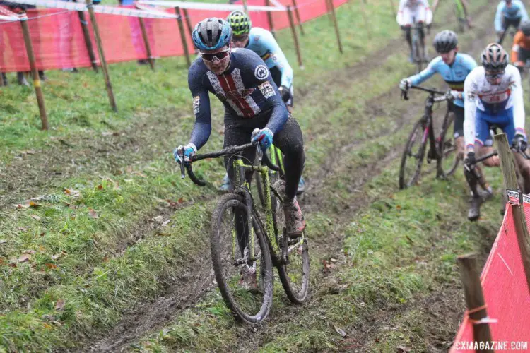 Lane Maher looks for the right rut in the off-camber while others behind him do not fare as well. 2017 World Cup Namur. © B. Hazen / Cyclocross Magazine