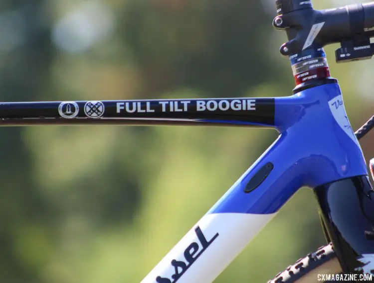 The Full Tilt Boogie comes with port covers to seal unused cable ports on 1x drivetrains. Caroline Mani's Van Dessel Full Tilt Boogie cyclocross bike. © Z. Schuster / Cyclocross Magazine