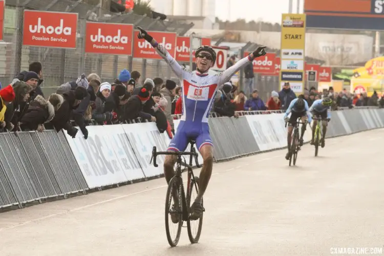 Tomas Kopecky celebrates his win in the Junior race. 2017 World Cup Zolder. © B. Hazen / Cyclocross Magazine