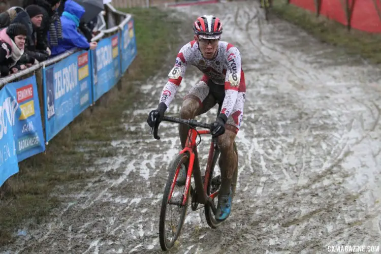 Laurens Sweeck plots his next move. It likely involved a lot of mud. 2018 GP Sven Nys Baal. © B. Hazen / Cyclocross Magazine