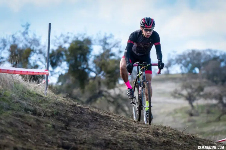 Carlos Balam on the tricky run-up to off camber section. 2018 NCNCA District Champs, Lion Oaks Ranch. © J. Vander Stucken / Cyclocross Magazine