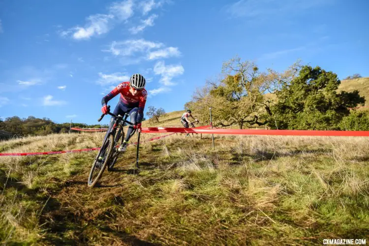 A junior racer drives down the hill in the 1st race of the day. 2018 NCNCA District Champs, Lion Oaks Ranch. © J. Vander Stucken / Cyclocross Magazine