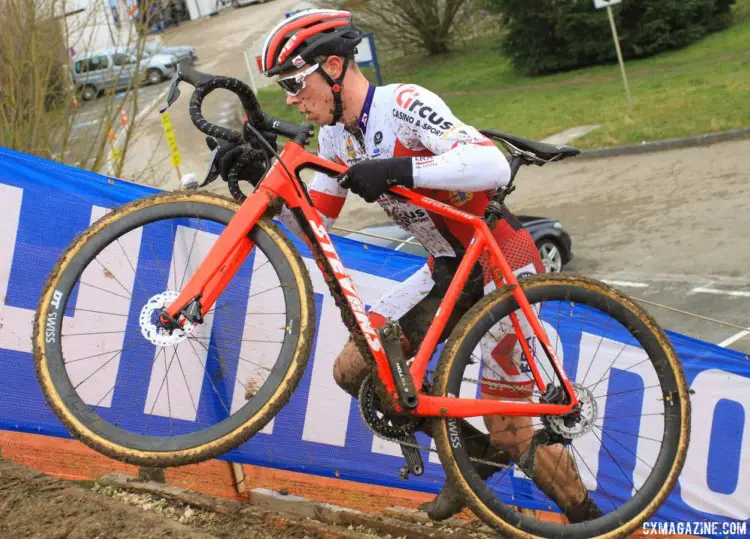 Laurens Sweeck hits the run-up. He finished sixth. 2018 Telenet UCI World Cup Nommay. © B. Hazen / Cyclocross Magazine