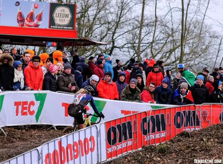 Ellen Noble heads up a small rise while fans look on. Elite Women, 2018 UCI Cyclocross World Championships, Valkenburg-Limburg, The Netherlands. © Gavin Gould / Cyclocross Magazine