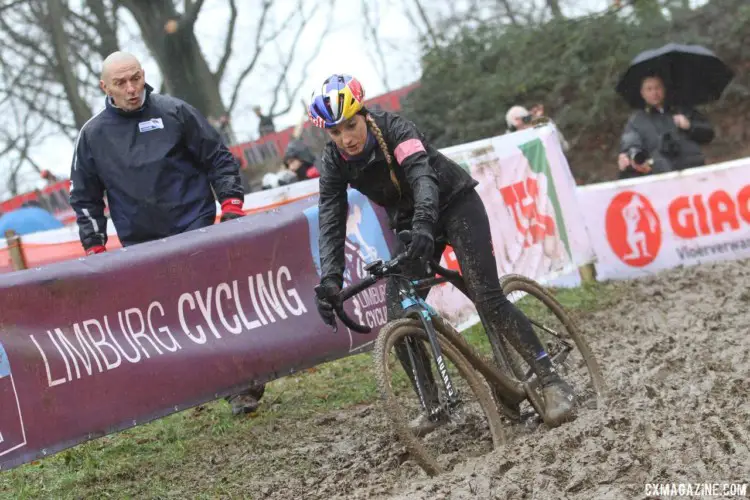 Pauline Ferrand-Prevot gets some advice while pre-riding. 2018 Valkenburg World Championships, Friday Course Inspection. © B. Hazen / Cyclocross Magazine