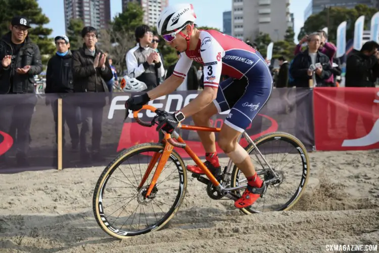 Yu Takenouchi did a number of European races this year and came back home to win in Tokyo. 2018 Cyclocross Tokyo. © So Isobe / Cyclocross Magazine