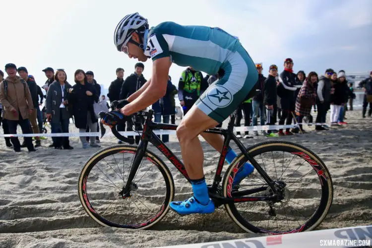 Kohei Yamamoto finished just off the podium in fourth. 2018 Cyclocross Tokyo. © So Isobe / Cyclocross Magazine