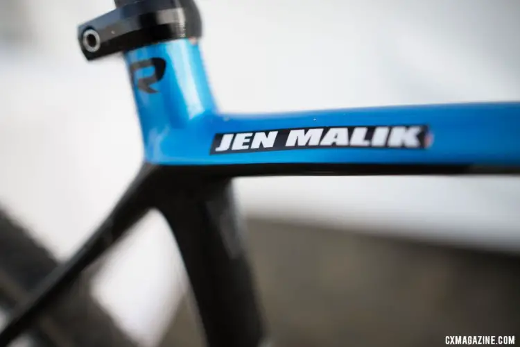 As one of what is now four bikes raced by Malik, top tube name stickers are probably helpful. Jen Malik's Collegiate Club-winning Raleigh RXC Pro. 2018 Cyclocross National Championships. © A. Yee / Cyclocross Magazine