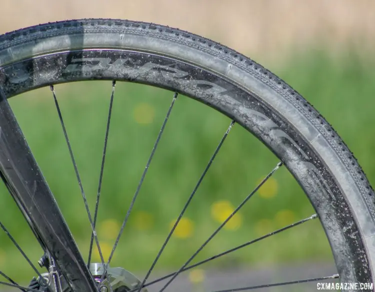 The Dura-Ace carbon tubeless wheels and Vittoria Terreno Mix tires proved up to the Almanzo 100 gravel challenge, even if they got a little dusty. Almanzo 100 Allied Alfa Allroad. © Cyclocross Magazine