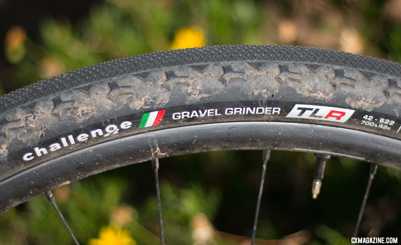 gravel bike tubeless