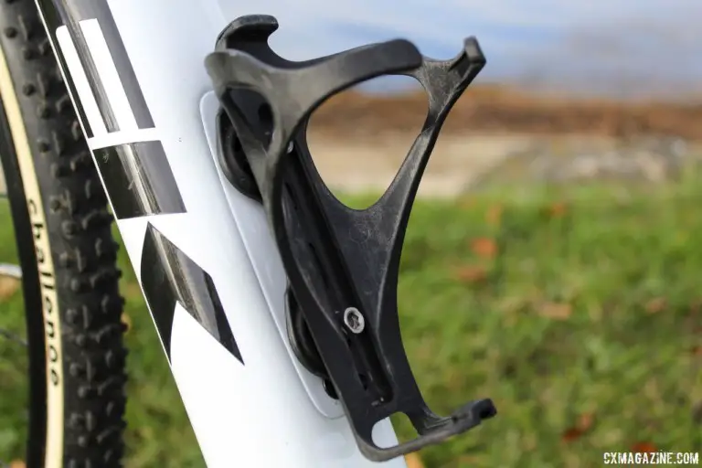 quick release water bottle cage