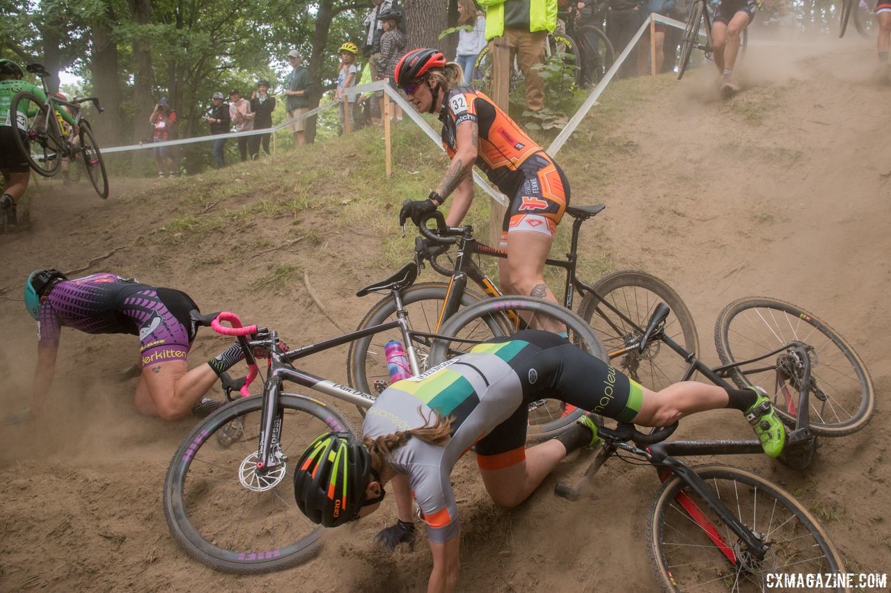 Things got a little dicey at times on the dusty descents. 2018 Rochester Cyclocross. © Evan Grucela