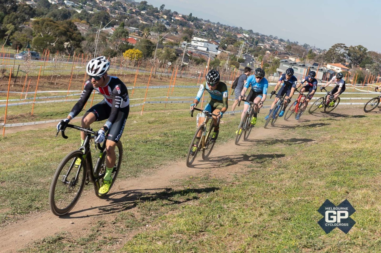 Gosse van der Meer leads a group of riders. 2018 Melbourne Grand Prix of Cyclocross, Australia © Ernesto Arriagada