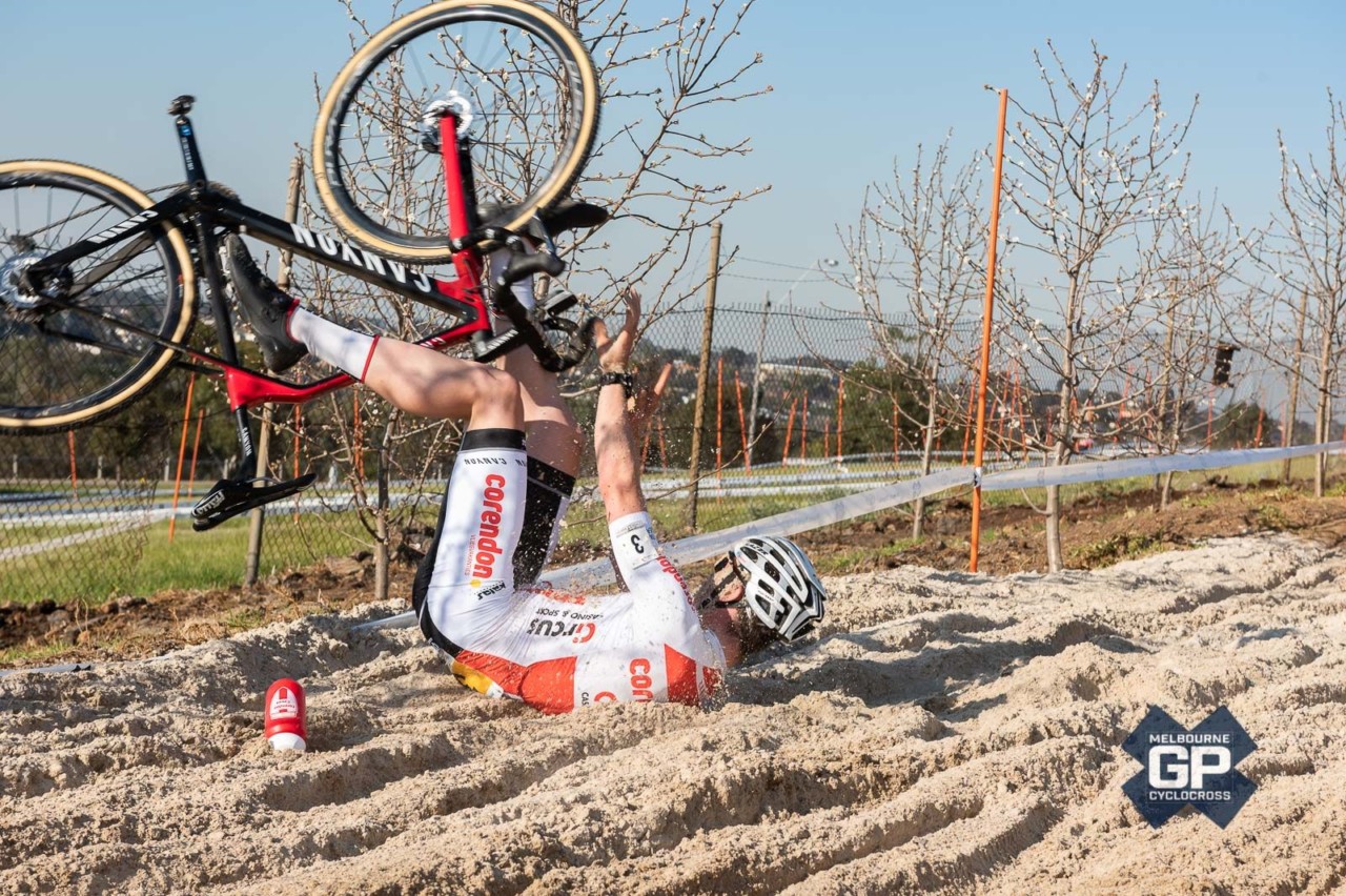 Jens Dekker got a little upside down in the sand pit, but still won both days. 2018 Melbourne Grand Prix of Cyclocross, Australia © Ernesto Arriagada
