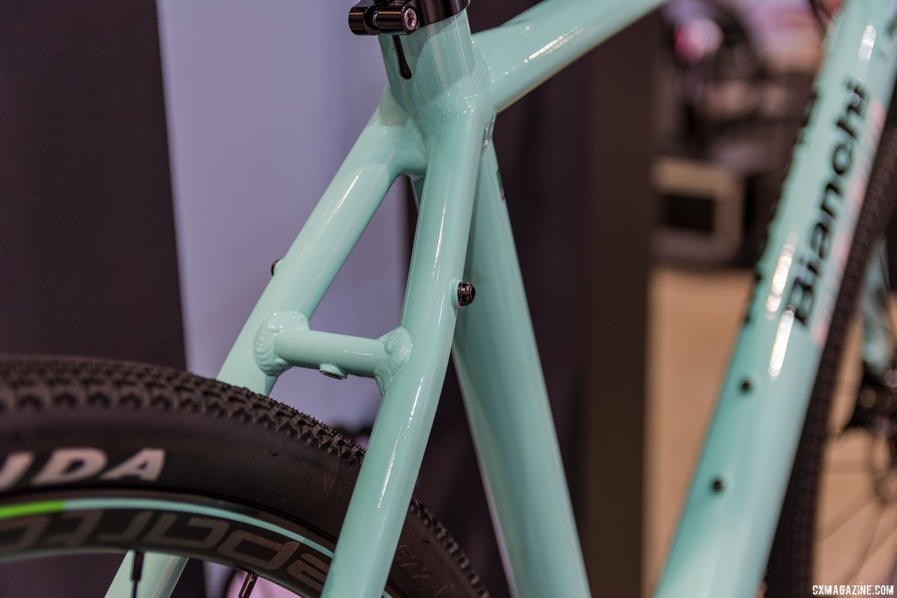 The Inpulso All Road has fender and rear rack mounts. Bianchi Orso, Impulso All Road and E-Road Aria, Interbike 2018. © C. Lee / Cyclocross Magazine