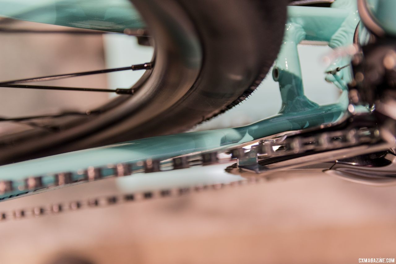 There's comfortable clearance on the Impulso All Road with a 35mm tire in place, but that's about as wide as it goes. Bianchi Orso, Impulso All Road and E-Road Aria, Interbike 2018. © C. Lee / Cyclocross Magazine