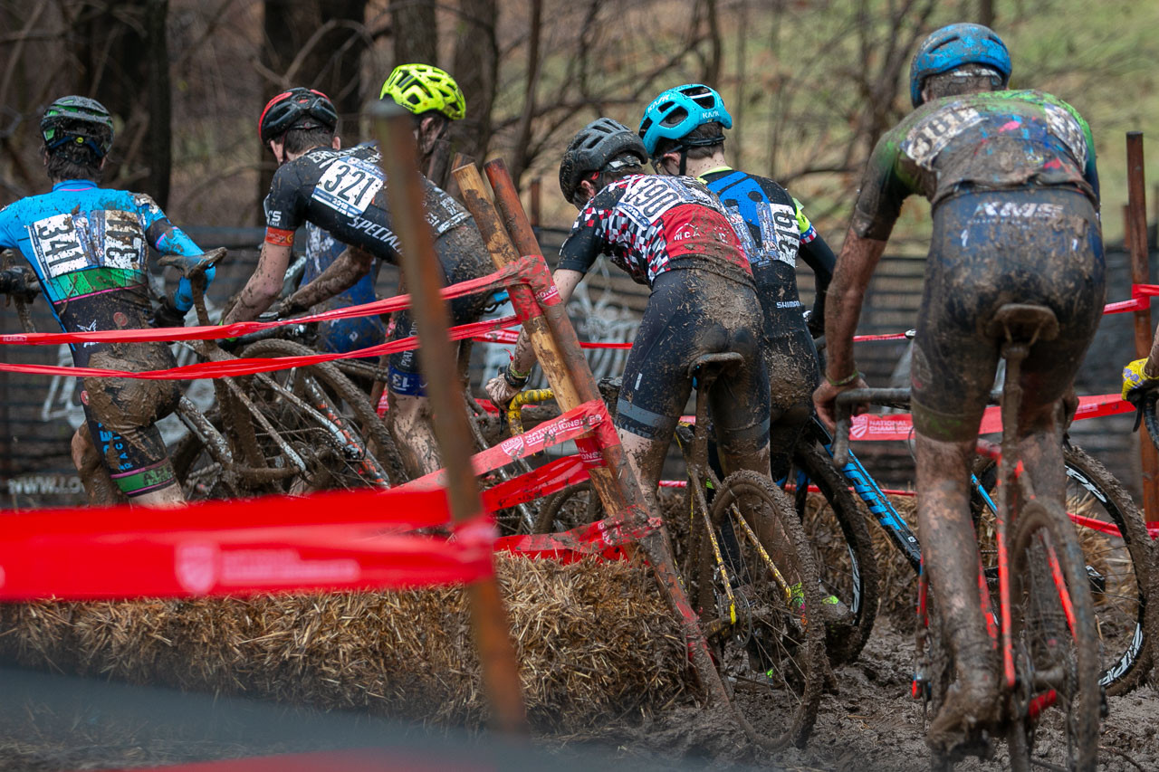Conditions deteriorated and some downhill sections became run downs. Junior Men 15-16. 2018 Cyclocross National Championships, Louisville, KY. © A. Yee / Cyclocross Magazine